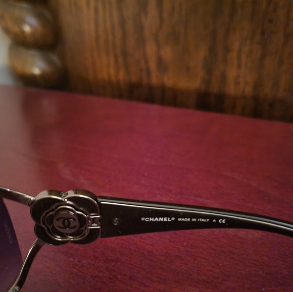 *Chanel Purple/Gray Lens Sunglasses - Picture 4 of 8